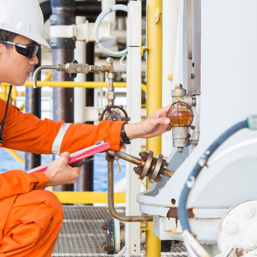 How to Maintain and Service a Lubricating System?