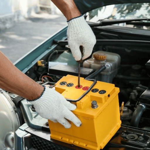 Tendințe 2025–2026: Testarea Bateriei în Service-urile Auto din România
